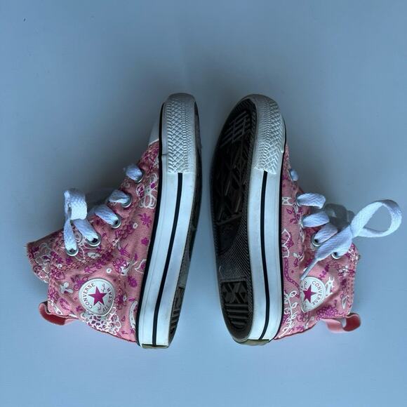 Converse - Picture 2 of 7